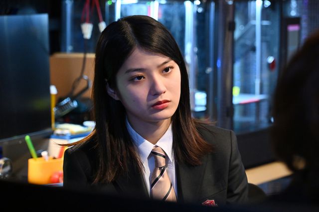 幻影の男の正体判明！「御上先生」第3話場面写真【ネタバレあり】（38枚目）