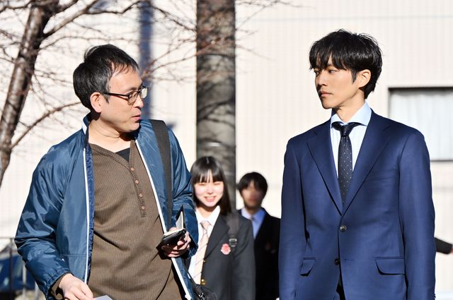 幻影の男の正体判明！「御上先生」第3話場面写真【ネタバレあり】（45枚目）