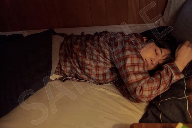 「吉沢亮 2022.4→2023.3 カレンダー」より：フォトギャラリー