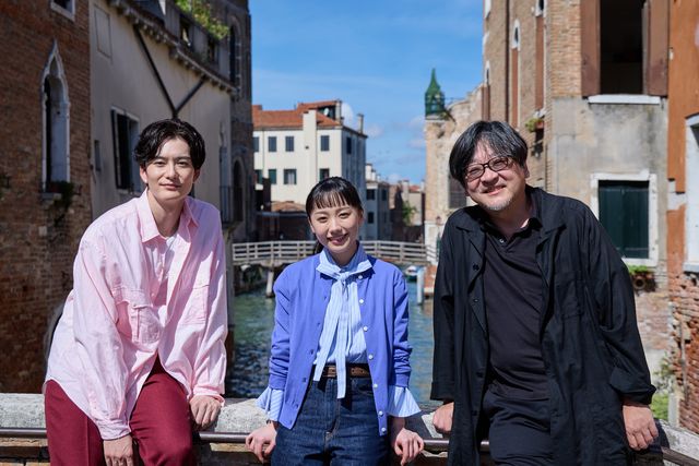 まるで映画のワンシーン　芦田愛菜＆岡田将生、水の都・ベネチアをめぐる【ベネチア国際映画祭】：フォトギャラリー