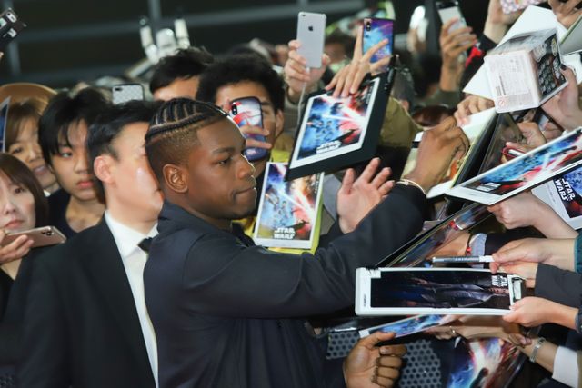 『スター・ウォーズ』レイ、フィン、ポーが日本に！『スカイウォーカーの夜明け』レッドカーペットイベント（11枚目）