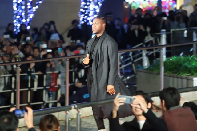 『スター・ウォーズ』レイ、フィン、ポーが日本に！『スカイウォーカーの夜明け』レッドカーペットイベント（33枚目）