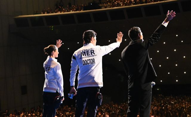 鈴木亮平・賀来賢人・菜々緒が役衣装でサプライズ登壇！『劇場版TOKYO MER～走る緊急救命室～CAPITAL CRISIS』完成披露（5枚目）