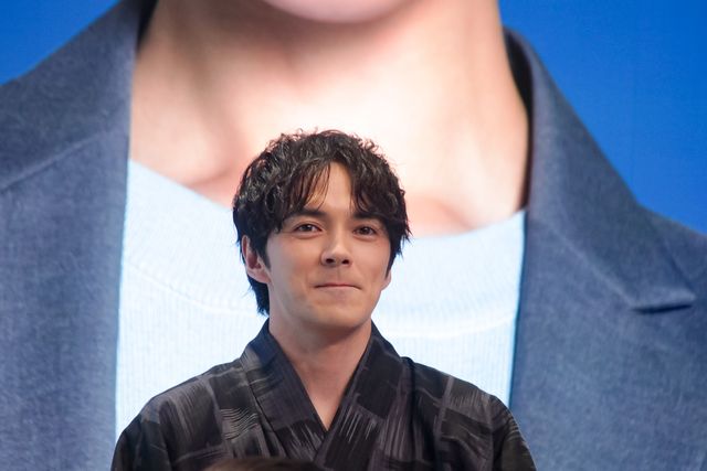 福原遥、林遣都、生田絵梨花ら浴衣で登場　風間俊介＆柳葉敏郎のウインクも！月9「明日はもっと、いい日になる」制作発表（18枚目）