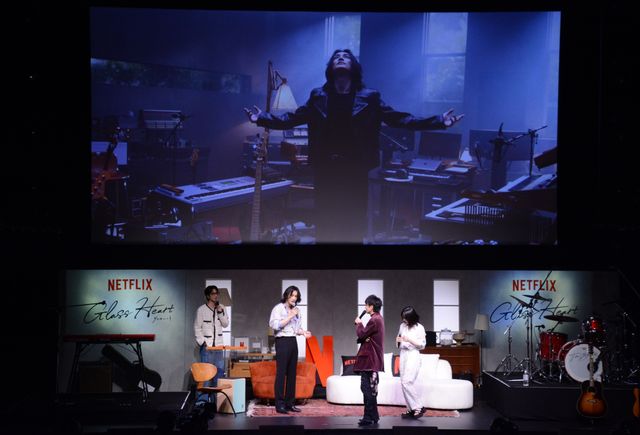 佐藤健、宮崎優、町田啓太、志尊淳が「グラスハート」世界最速試写会イベントにサプライズ登場！（14枚目）