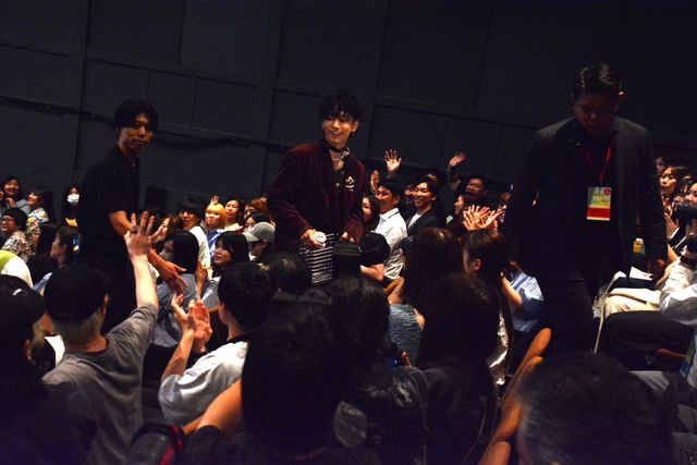 佐藤健、宮崎優、町田啓太、志尊淳が「グラスハート」世界最速試写会イベントにサプライズ登場！（36枚目）