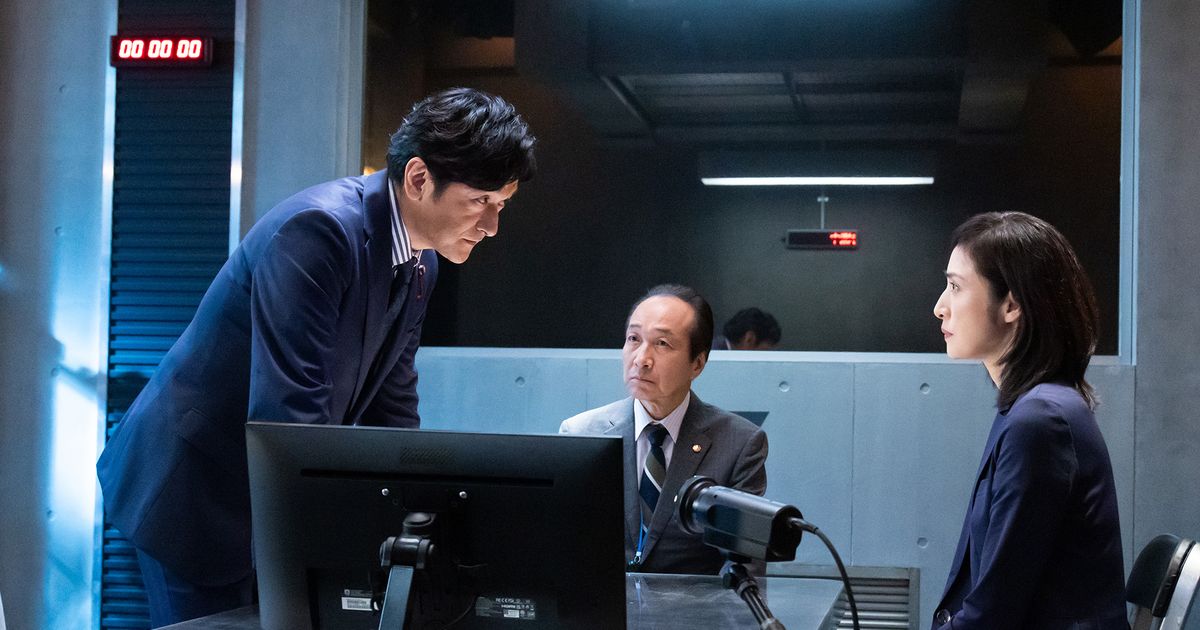 緊急取調室」真壁が“最後の敵”と対決！劇場版新予告＆場面写真