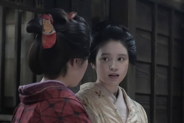 悩むトキ（高石あかり）…朝ドラ「ばけばけ」第67回の場面写真：フォトギャラリー