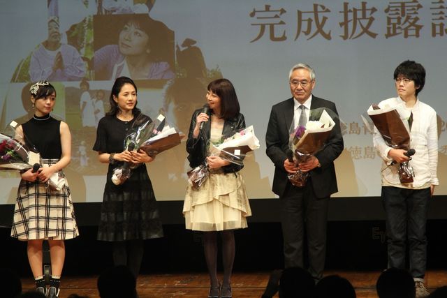 V6坂本との破局が報道された大塚千弘、クリスマスの予定に「何かあるといいですね」と笑顔！　画像ギャラリー（6枚目）