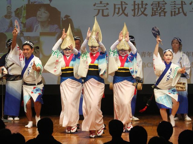 V6坂本との破局が報道された大塚千弘、クリスマスの予定に「何かあるといいですね」と笑顔！　画像ギャラリー（11枚目）