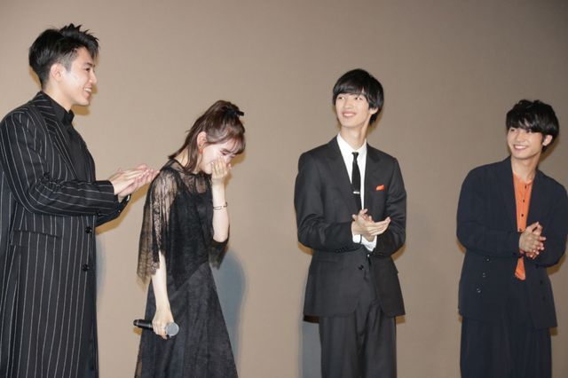 堀未央奈、清水尋也、板垣瑞生、間宮祥太朗ら注目若手ずらり！『ホットギミック　ガールミーツボーイ』初日舞台あいさつ（14枚目）