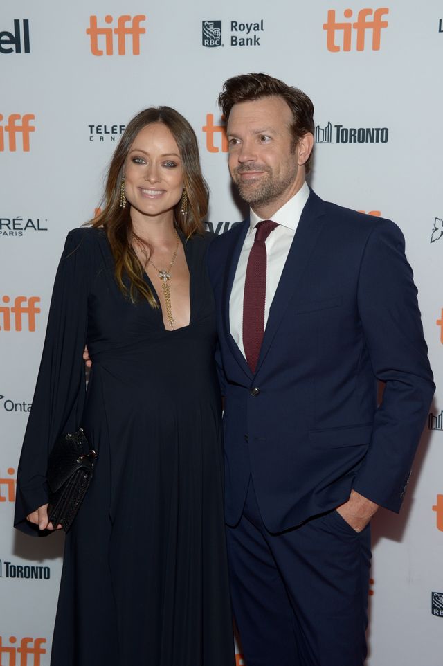 アン・ハサウェイ、攻めすぎな髪型＆ドレス！第41回トロント国際映画祭フォトギャラリー（8枚目）