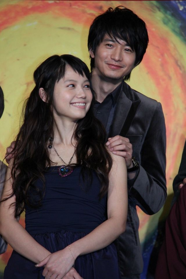 宮崎あおい、向井理の生ハグに赤面！映画『きいろいゾウ』完成披露イベントフォトギャラリー（9枚目）