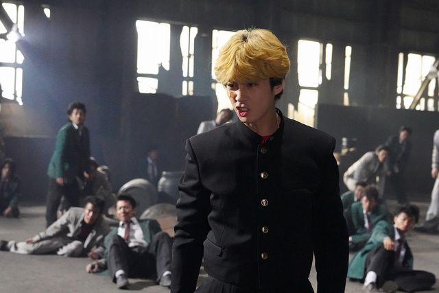 『今日から俺は!!劇場版』ツッパリたちのアクション場面カット：フォトギャラリー