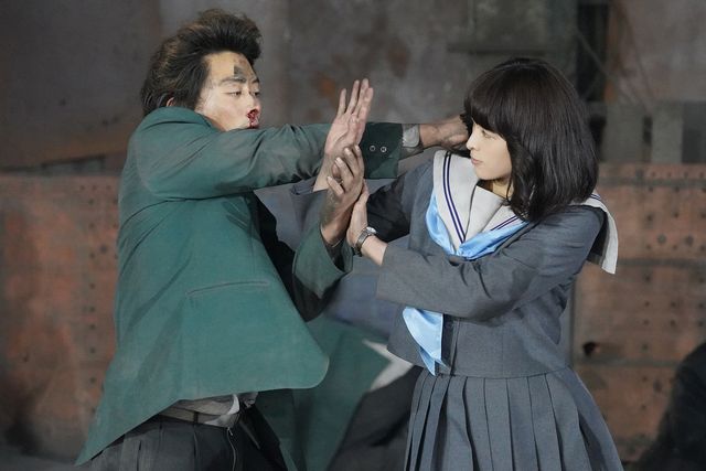 『今日から俺は!!劇場版』ツッパリたちのアクション場面カット（2枚目）