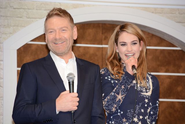 バースデーサプライズに『シンデレラ』女優大感激！フォトギャラリー（17枚目）