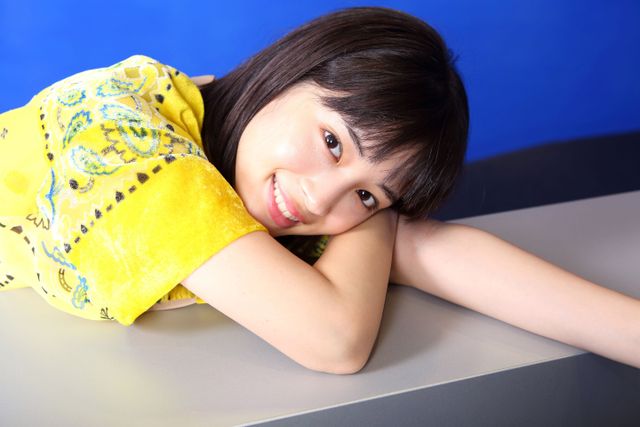 マツゲ長っ！【広瀬すずインタビューカット集】：フォトギャラリー