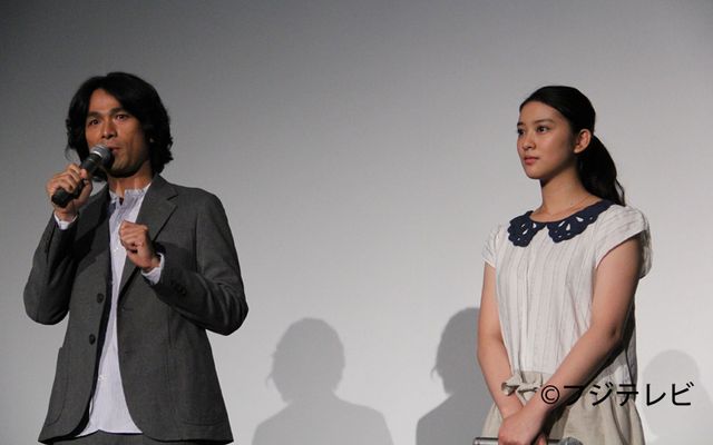 武井咲＆江口洋介が登場！ドラマ「息もできない夏」舞台あいさつフォトギャラリー（8枚目）