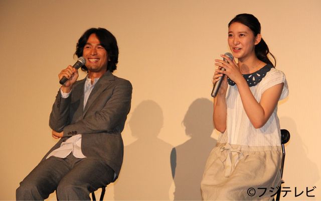 武井咲＆江口洋介が登場！ドラマ「息もできない夏」舞台あいさつフォトギャラリー（10枚目）