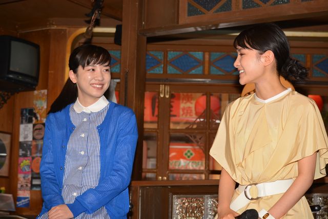 葵わかな「わろてんか」から永野芽郁「半分、青い。」へ！朝ドラヒロイン・バトンタッチ（6枚目）