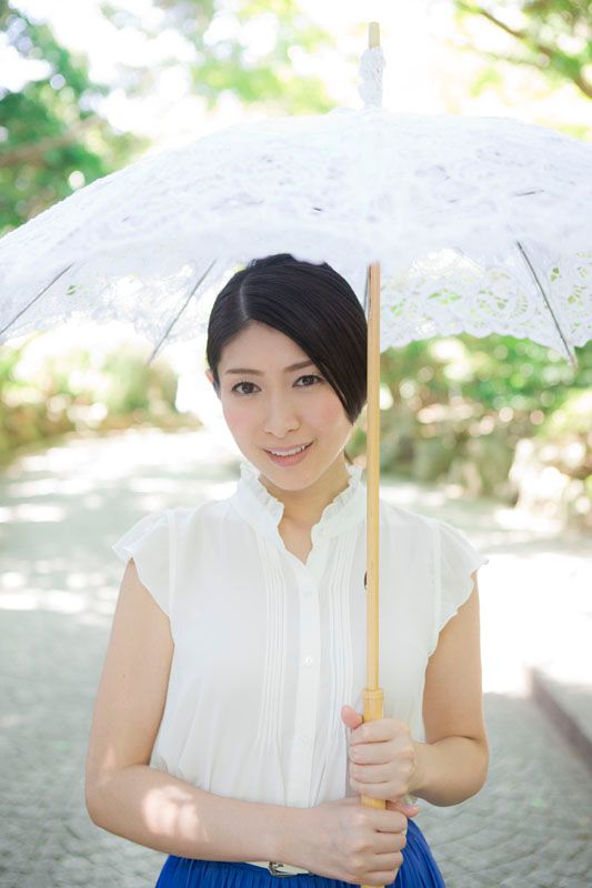 「ハルヒ」声優・茅原実里、初の水着姿!フォトギャラリー:フォトギャラリー