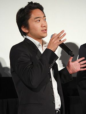 ロンドン在住の日本人俳優、石田淡朗