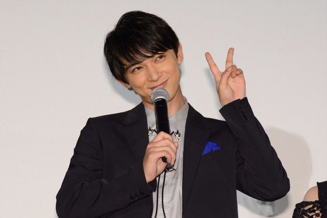 ファンへの対応もバッチリな山崎賢人『斉木楠雄のΨ難』ピンクカーペット＆完成披露試写会（6枚目）