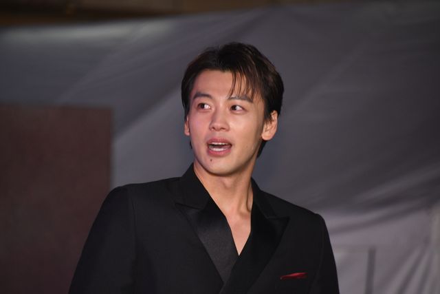 六本木にゾンビ襲来！竹内涼真主演『劇場版　君と世界が終わる日に FINAL』完成披露舞台あいさつ（15枚目）