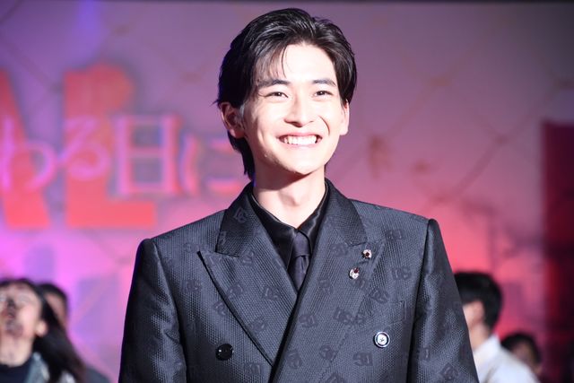 六本木にゾンビ襲来！竹内涼真主演『劇場版　君と世界が終わる日に FINAL』完成披露舞台あいさつ（18枚目）