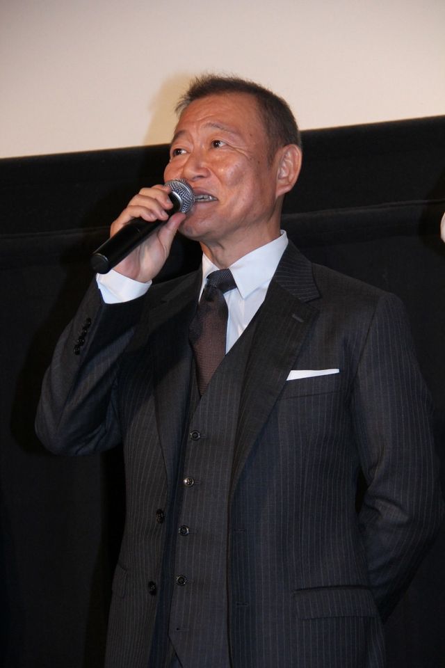 桐谷美玲の大人っぽいドレス姿必見！フォトギャラリー（6枚目）