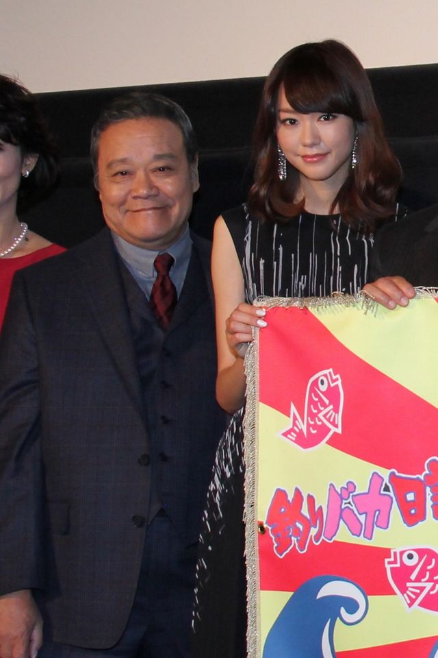 桐谷美玲の大人っぽいドレス姿必見！フォトギャラリー（15枚目）