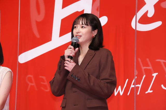 清野菜名、“バロン”を手に笑顔！映画『耳をすませば』ジャパンプレミアイベント（20枚目）