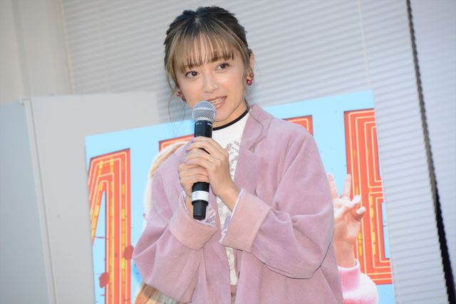 安達祐実「似合わないかも」と思っていたピンクの衣装で登場（5枚目）