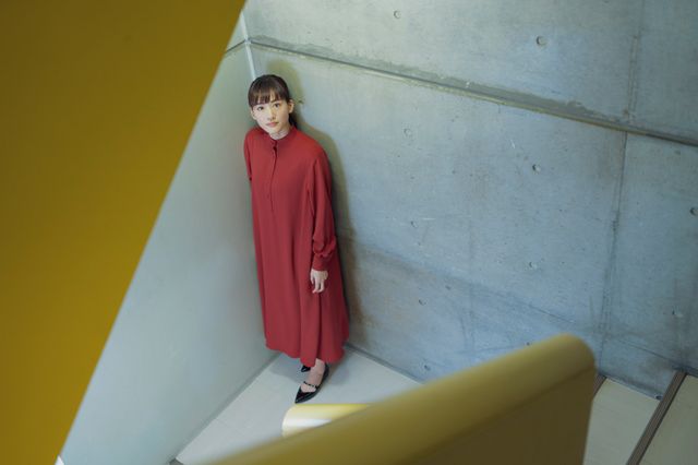 透明感すごい！綾瀬はるか『奥様は、取り扱い注意』インタビューカット集（2枚目）