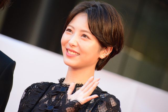 『ゴジラ-1.0』神木隆之介＆浜辺美波がレッドカーペットに登場！（6枚目）