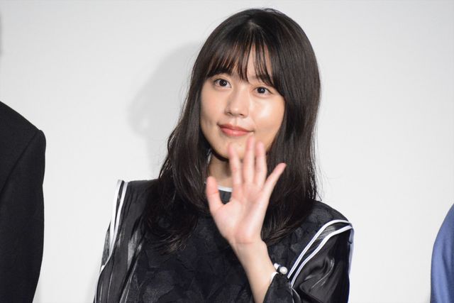 有村架純＆志尊淳がコロナ禍で働く人々の声を聞く！ドキュメンタリー映画『人と仕事』完成報告（17枚目）