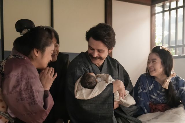 半年後、出産の日を迎えて…朝ドラ「ばけばけ」第110回の場面写真（2枚目）