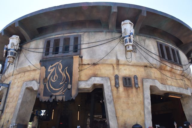 カンティーナに行ける！ディズニー新テーマランド「スター・ウォーズ：ギャラクシーズ・エッジ」（16枚目）