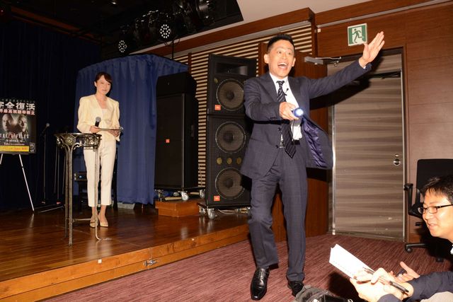 柳沢慎吾「X-ファイル」風ひとり警察24時披露！（3枚目）