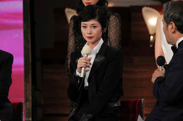 真木よう子が最優秀助演女優賞！「日本アカデミー賞授賞式」フォトギャラリー（16枚目）