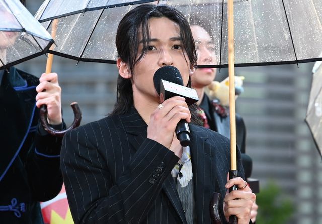 Snow Man目黒蓮、一時帰国でリアルイベント登場！『SAKAMOTO DAYS』公開直前レッドカーペットイベント（2枚目）