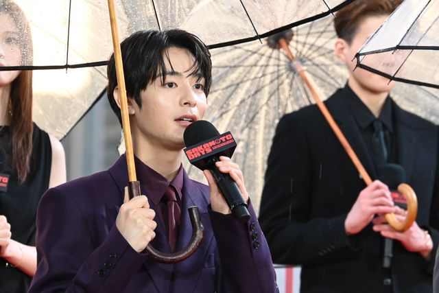 Snow Man目黒蓮、一時帰国でリアルイベント登場！『SAKAMOTO DAYS』公開直前レッドカーペットイベント（6枚目）
