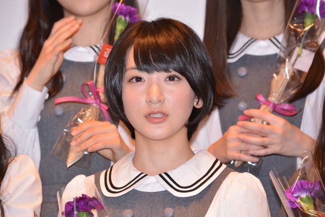 乃木坂46・生駒里奈、母親目の前にド緊張！　画像ギャラリー（4枚目）