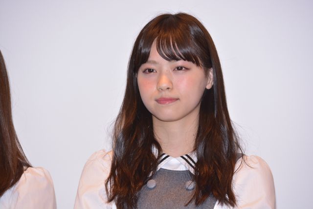 乃木坂46・生駒里奈、母親目の前にド緊張！　画像ギャラリー（5枚目）