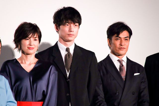 坂口健太郎、北村一輝、吉瀬美智子らキャスト集結！『劇場版シグナル　長期未解決事件捜査班』初日舞台あいさつ（14枚目）