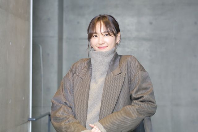 癒やしのガッキースマイル！新垣結衣撮りおろし＜8枚＞（2枚目）