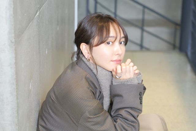 癒やしのガッキースマイル！新垣結衣撮りおろし＜8枚＞（8枚目）