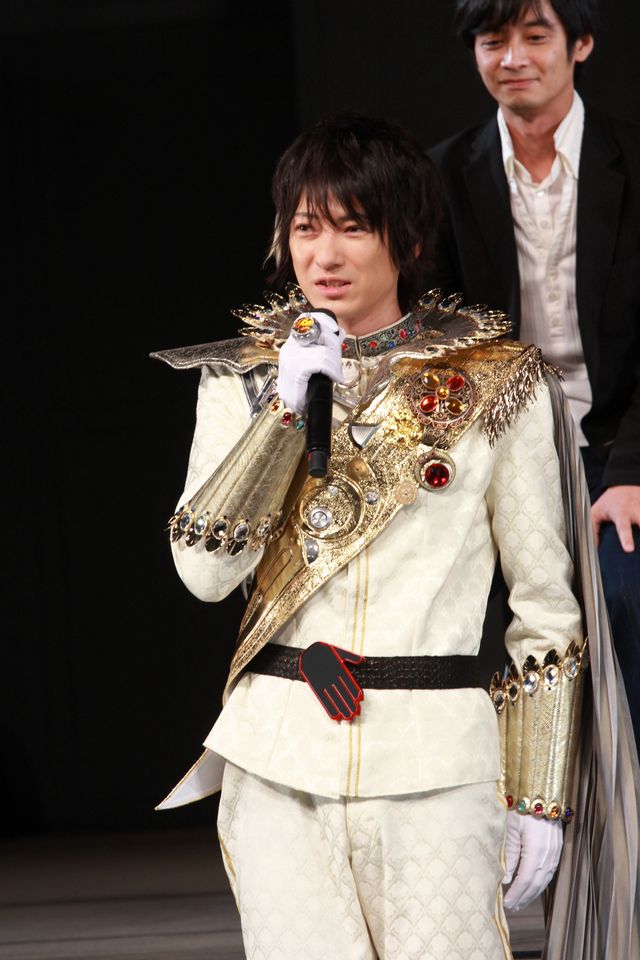 『劇場版 仮面ライダーウィザード イン マジックランド』『劇場版 獣電戦隊キョウリュウジャー ガブリンチョ・オブ・ミュージック』製作会見ギャラリー（7枚目）