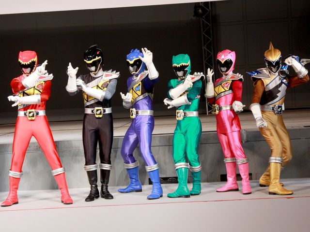 『劇場版 仮面ライダーウィザード イン マジックランド』『劇場版 獣電戦隊キョウリュウジャー ガブリンチョ・オブ・ミュージック』製作会見ギャラリー（30枚目）