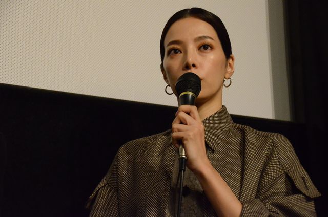 古舘佑太郎、桜井ユキら登場！『アイムクレイジー』初日舞台あいさつ（4枚目）